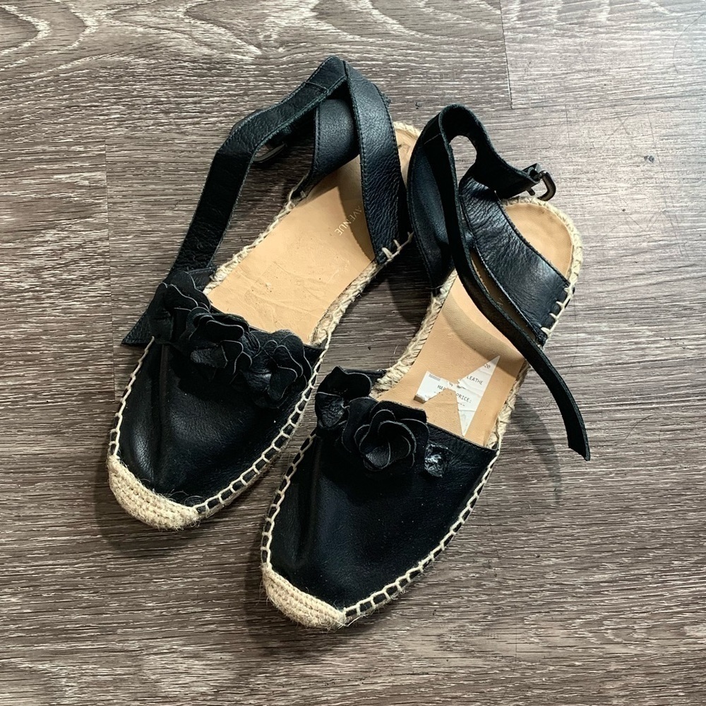 Saks‎ Fifth Avenue leather espadrilles. FLAWED